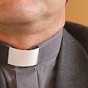Víctimas de abuso sexual describen ante el papa lo que les hicieron.