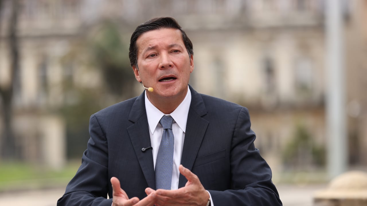 Hernán Penagos, registrador.