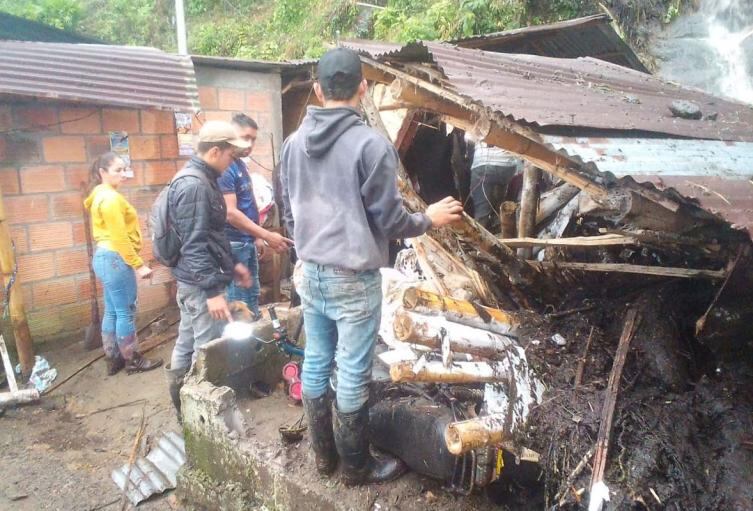 Un niño de 6 años no pudo escapar del alud y falleció sepultado