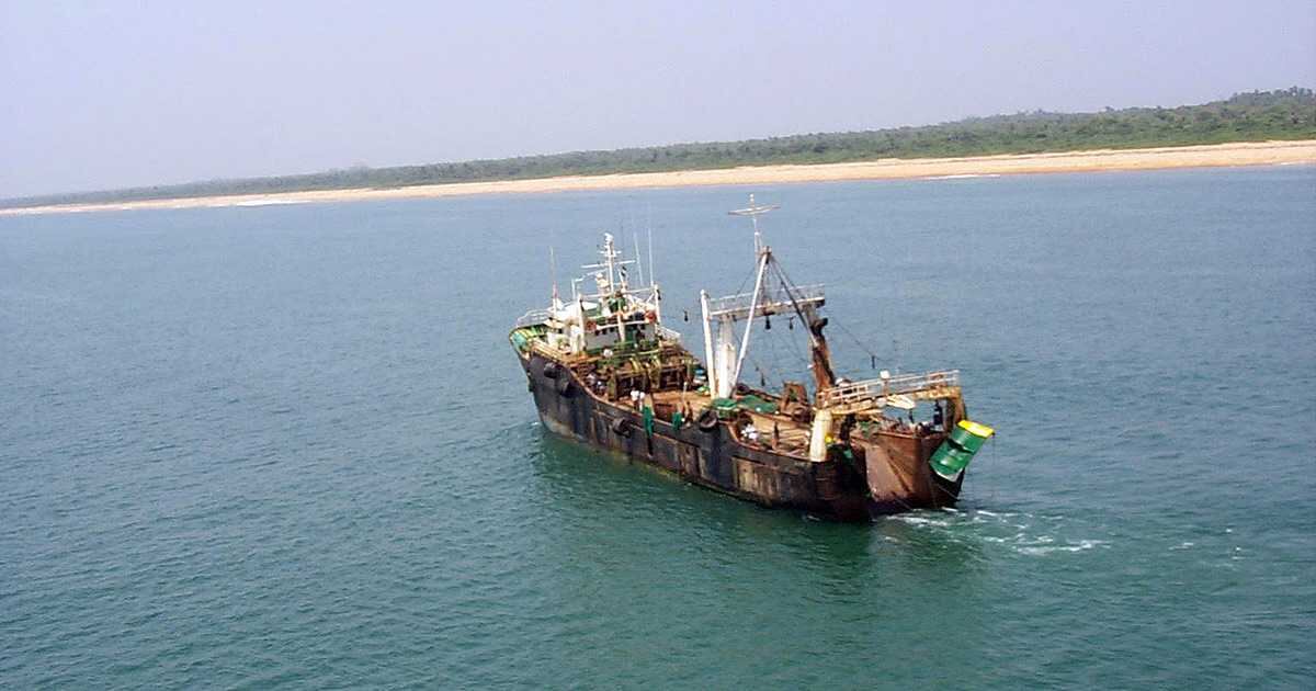 La pesca ilegal es una de las actividades que más generan la problemática de las redes fantasma. 