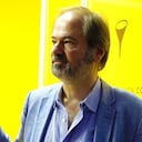 'Conferencia bajo la lluvia' es el más reciente libro del escritor mexicano Juan Villoro. Cortesía: Angosta Editores.