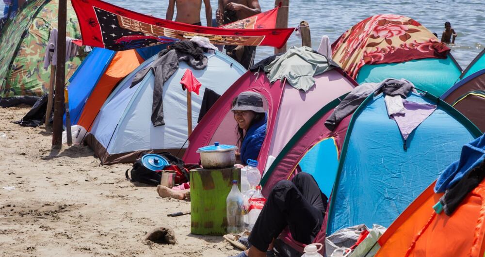 Migrantes en Necoclí, Antioquia.