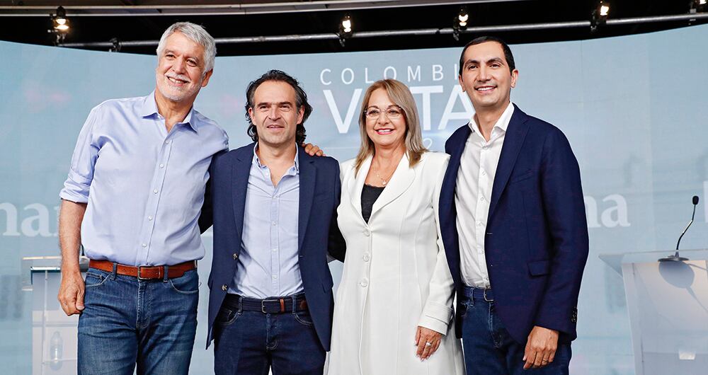  Se espera que el Equipo por Colombia obtenga una votación significativa, pues partidos como Cambio Radical, el Conservador, La U y los cristianos (que buscan espacio en el Congreso) podrían impulsarla.