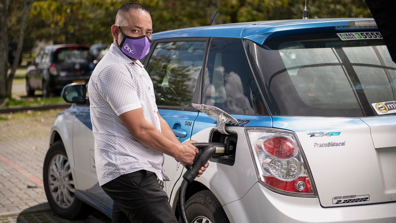 El plan de llegada de Citybest a Colombia contempla la instalación de puntos de carga en varios puntos de las ciudades.