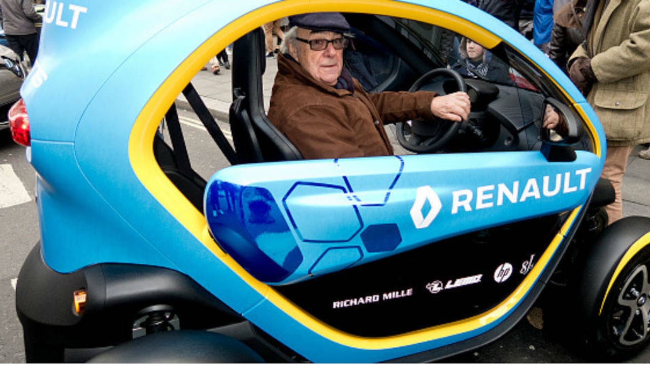 Carros eléctricos alrededor del mundo.