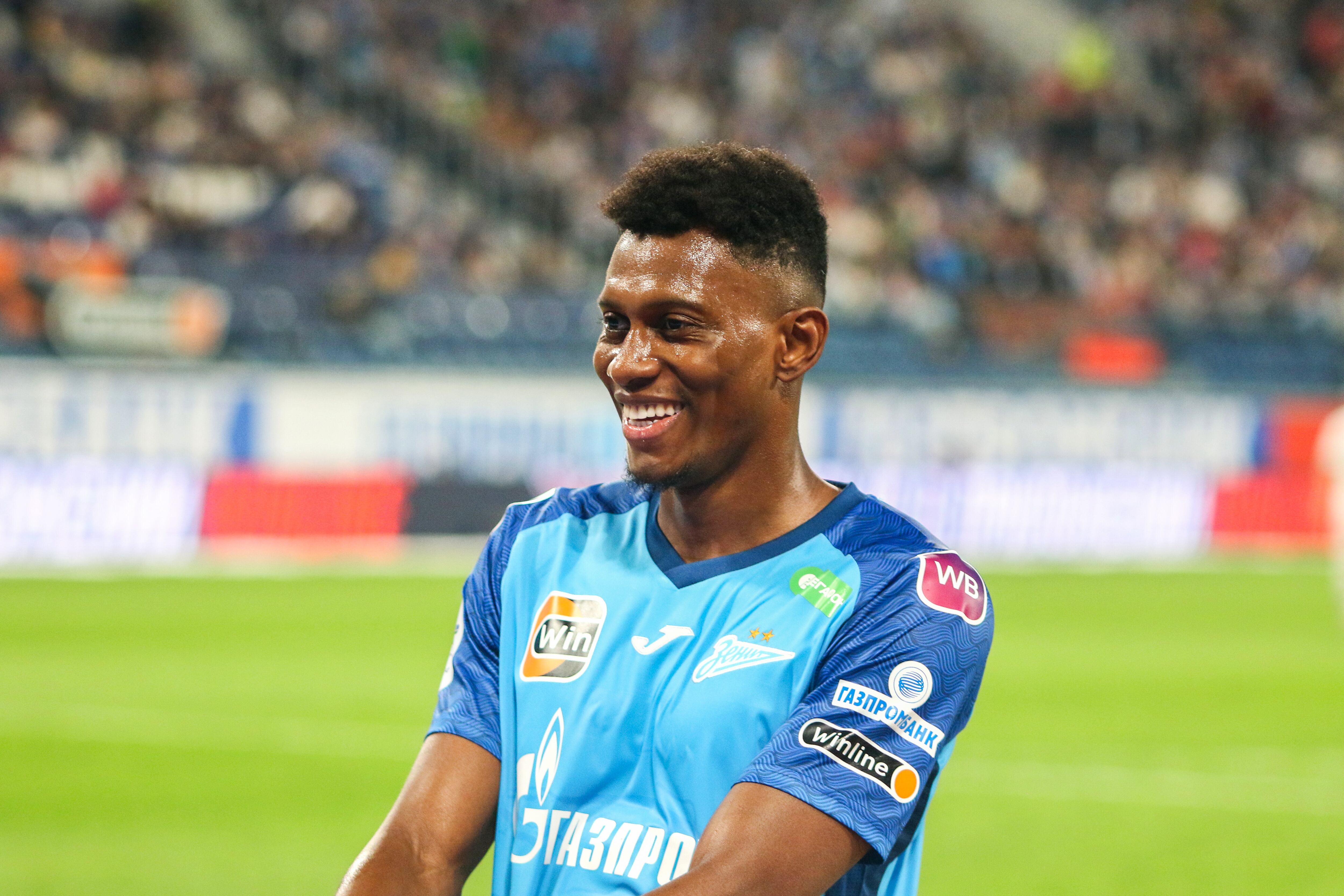 SAINT PETERSBURG, RUSSIA - 2023/10/28: Zander Mateo Cassierra Cabezas, known as Mateo Cassierra (30) of Zenit seen in action during the Russian Premier League football match between Zenit Saint Petersburg and Akhmat Grozny at Gazprom Arena. Final score; Zenit 2:1 Akhmat Grozny. (Photo by Maksim Konstantinov/SOPA Images/LightRocket via Getty Images)