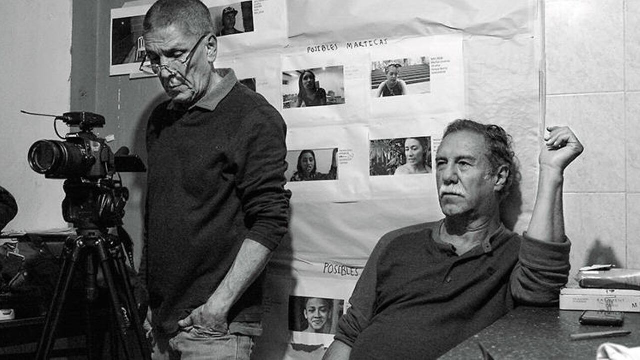 A la izquierda, Javier Quintero Rivillas, el asistente de Víctor Gaviria (derecha). Foto: Raúl Soto.