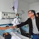 El presidente Gustavo Petro durante su visita a los menores