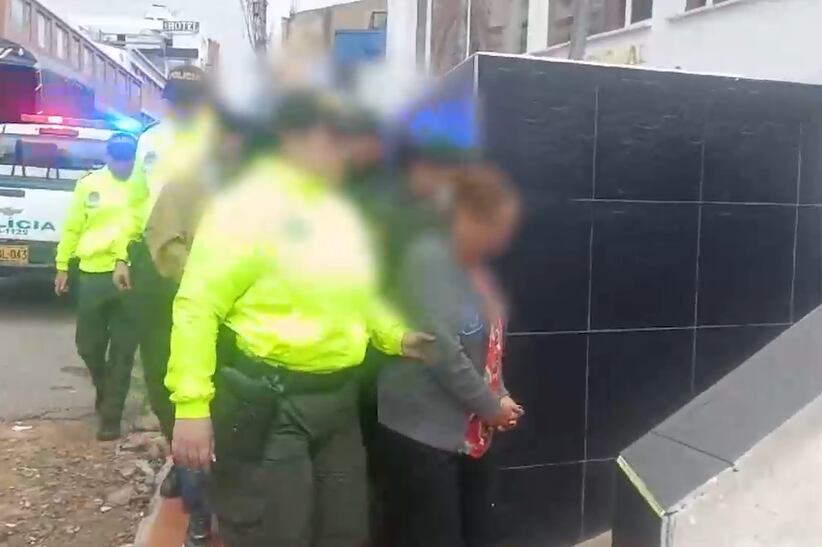 La organización usaba empresas fachada de pirotecnia para justificar la venta de los explosivos.