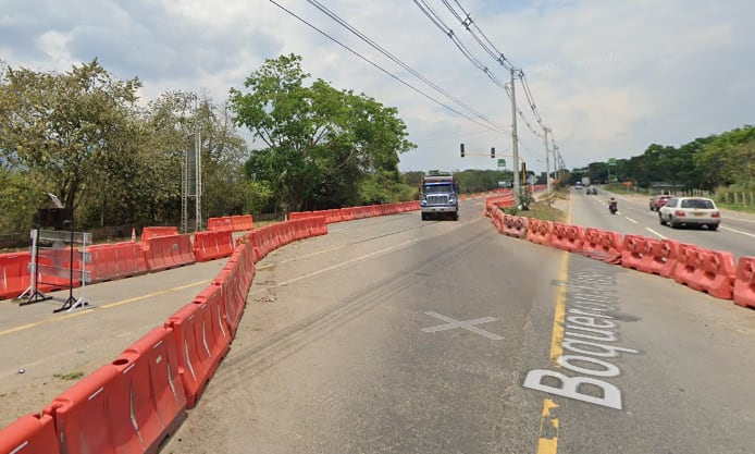 Vía Bogotá - Girardot.