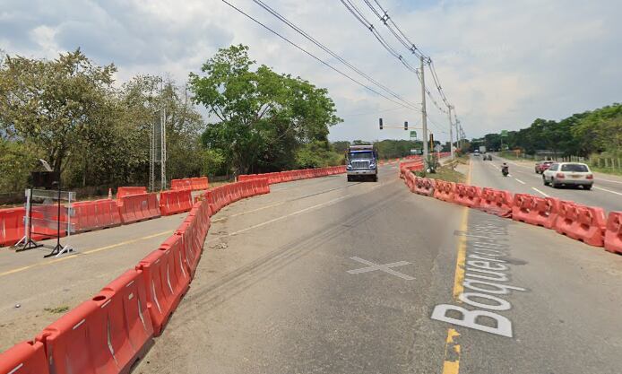 Vía Bogotá - Girardot.