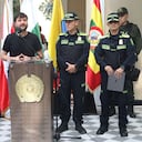 Jaime Pumarejo, alcalde de Barraquilla, A su izquierda, Elsa Noguera gobernadora del Atlántico; y a su derecha, Henry Sanabria, director de la Policía Nacional.