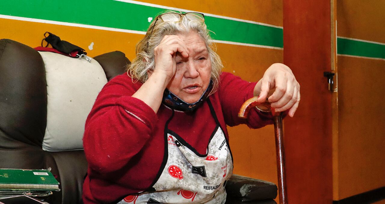 LUZ MARÍA DÍAZ. Esta mujer es la dueña del pagadiario en Bosa Centro, en el sur de Bogotá, donde durmió Carolina en los últimos días. “Si yo supiera lo que ella (Carolina) le hizo a la niña, no la hubiera dejado salir de esta casa”, dijo la mujer a SEMANA.