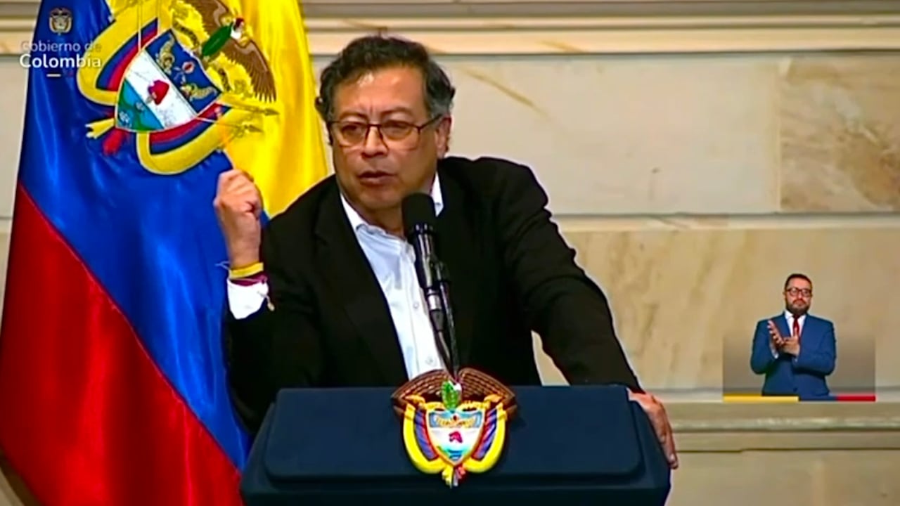 El mandatario colombiano indicó que con ese documento de la Creg se permitirá reducir la tarifa de energía en el país.