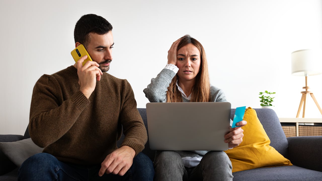 Las contraseñas pueden ser vulneradas fácilmente.