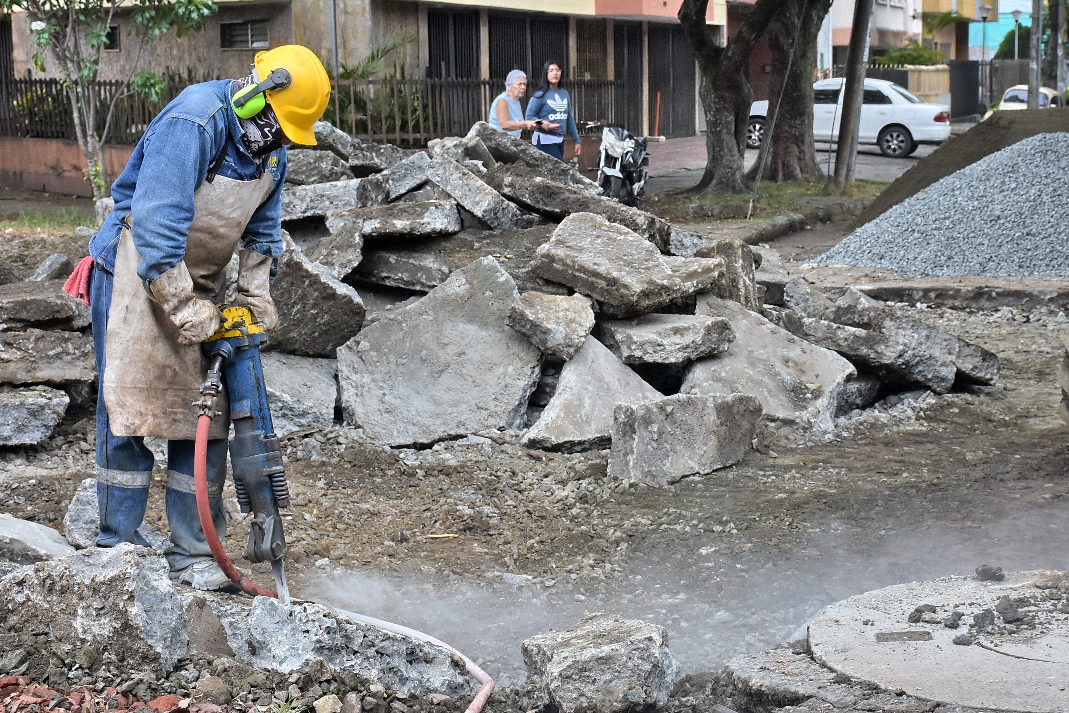 Emcali implementó la reposición tramos críticos redes de acueducto y alcantarillado de los Barrios 3 de Julio y Pampalinda en la comuna 19.
