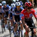 Remco Evenepoel de Bélgica y el equipo Soudal - Quick Step - Red Leader Jersey compite durante la 78.ª Vuelta a España 2023, Etapa 5, una etapa de 184,6 km de Burriana a Burriana / #UCIWT / el 30 de agosto de 2023 en Morella, España. (Foto de Tim de Waele/Getty Images)