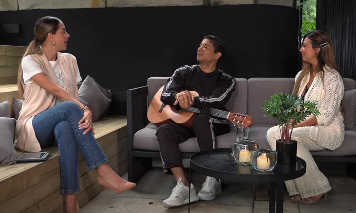 Iván Calderón estuvo en 'La sala de Laura'