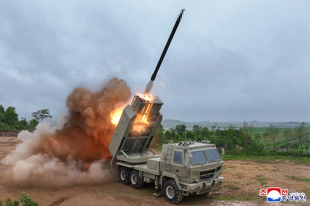 El lanzamiento de misiles fue supervisado por Kim Jong-Un
