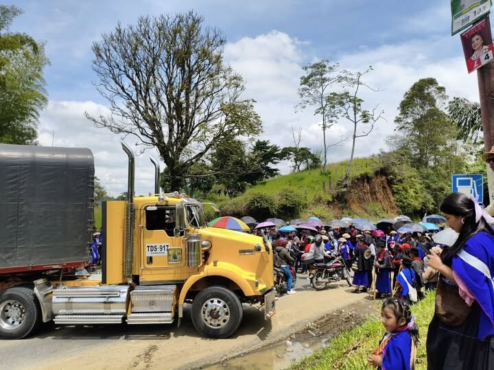 Comerciantes y gremios alzan la voz por la afectación al sistema productivo del Cauca por nuevos bloqueos en la Panamericana