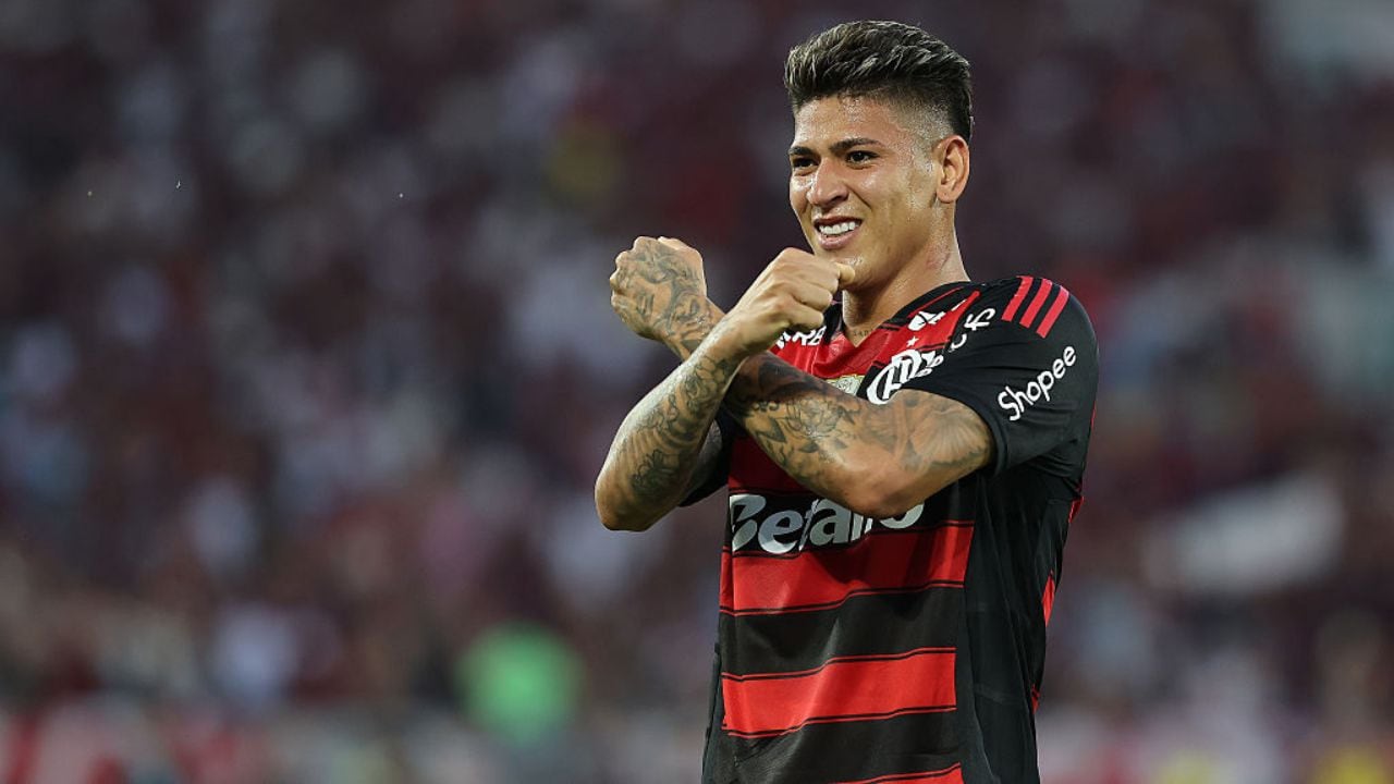 Carrascal marca con Flamengo.