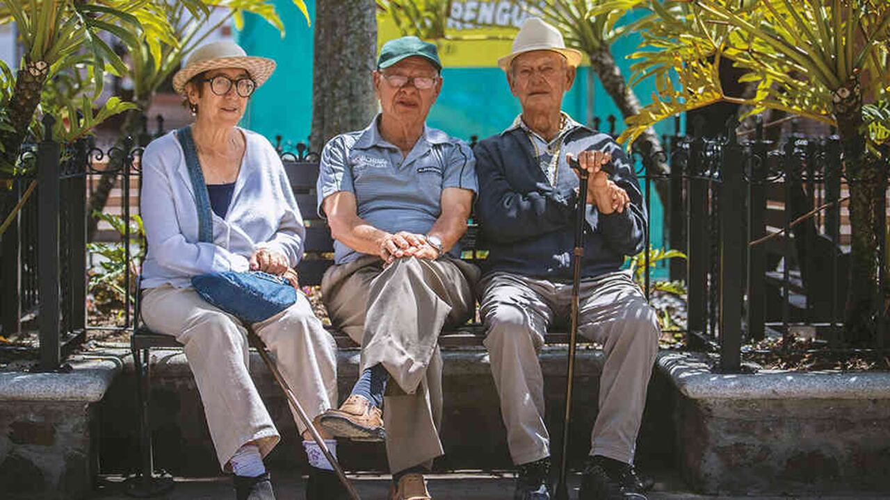 La meta es que en 2019 no haya ningun adulto mayor por fuera del sistema.