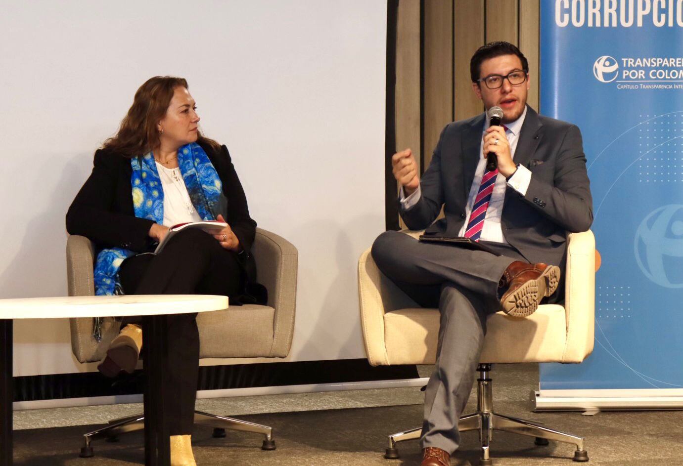 El subsecretario Jurídico Distrital, Iván David Márquez, participó en el panel que presentó los resultados del 'Índice de Transparencia de Bogotá'.