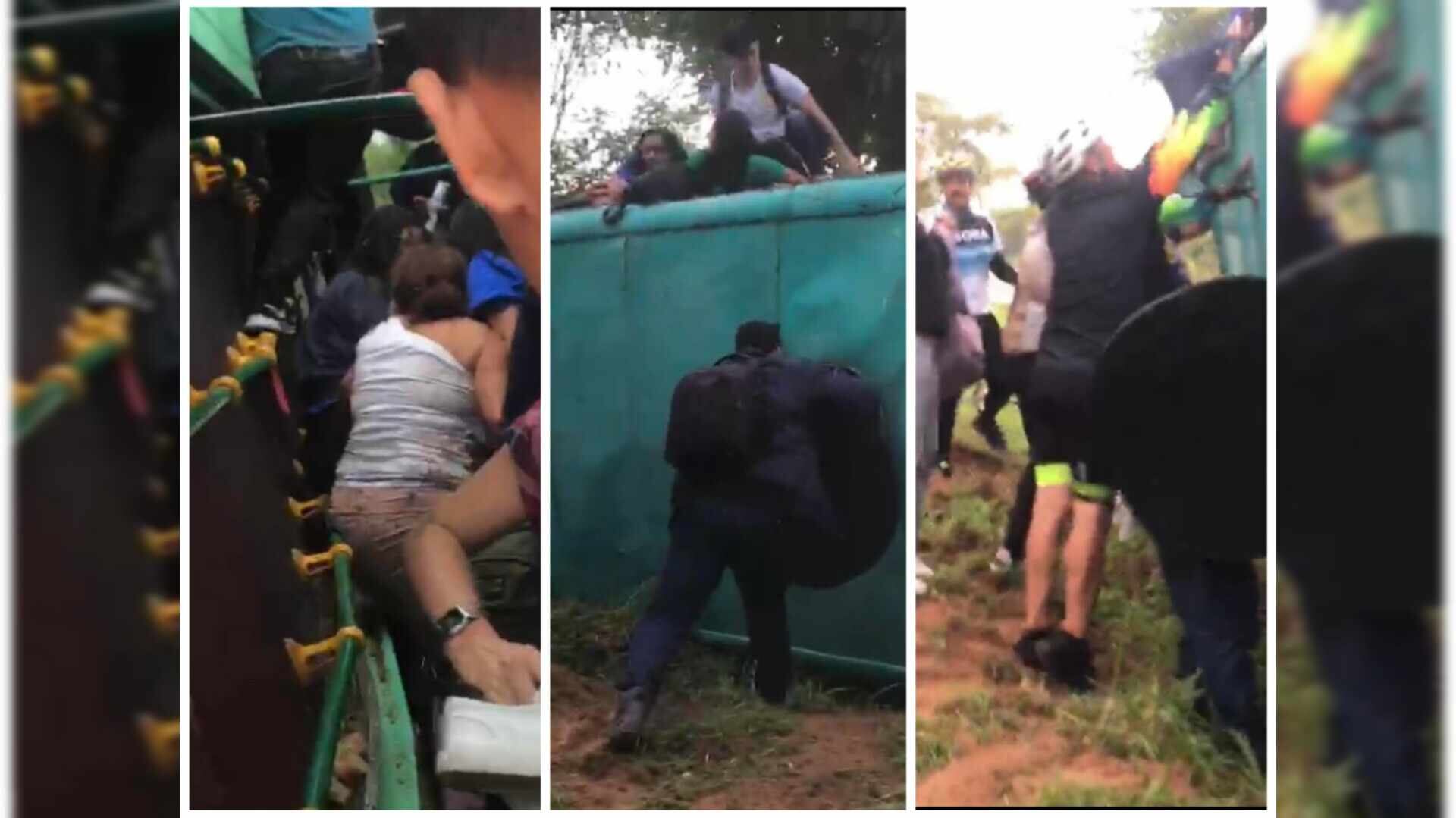 El bus se volcó en la vía.