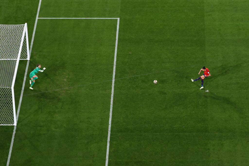 SYDNEY, AUSTRALIA - AUGUST 20: (EDITORS NOTE: In this photo taken from a remote camera above the pitch.) Mary Earps of England saves the penalty taken by Jennifer Hermoso of Spain  during the FIFA Women's World Cup Australia & New Zealand 2023 Final match between Spain and England at Stadium Australia on August 20, 2023 in Sydney, Australia. (Photo by Catherine Ivill/Getty Images)
