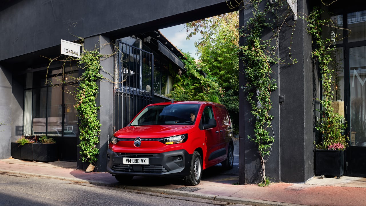 La nueva Berlingo promete mayor confort, más capacidad y tecnologías que asisten al conductor.