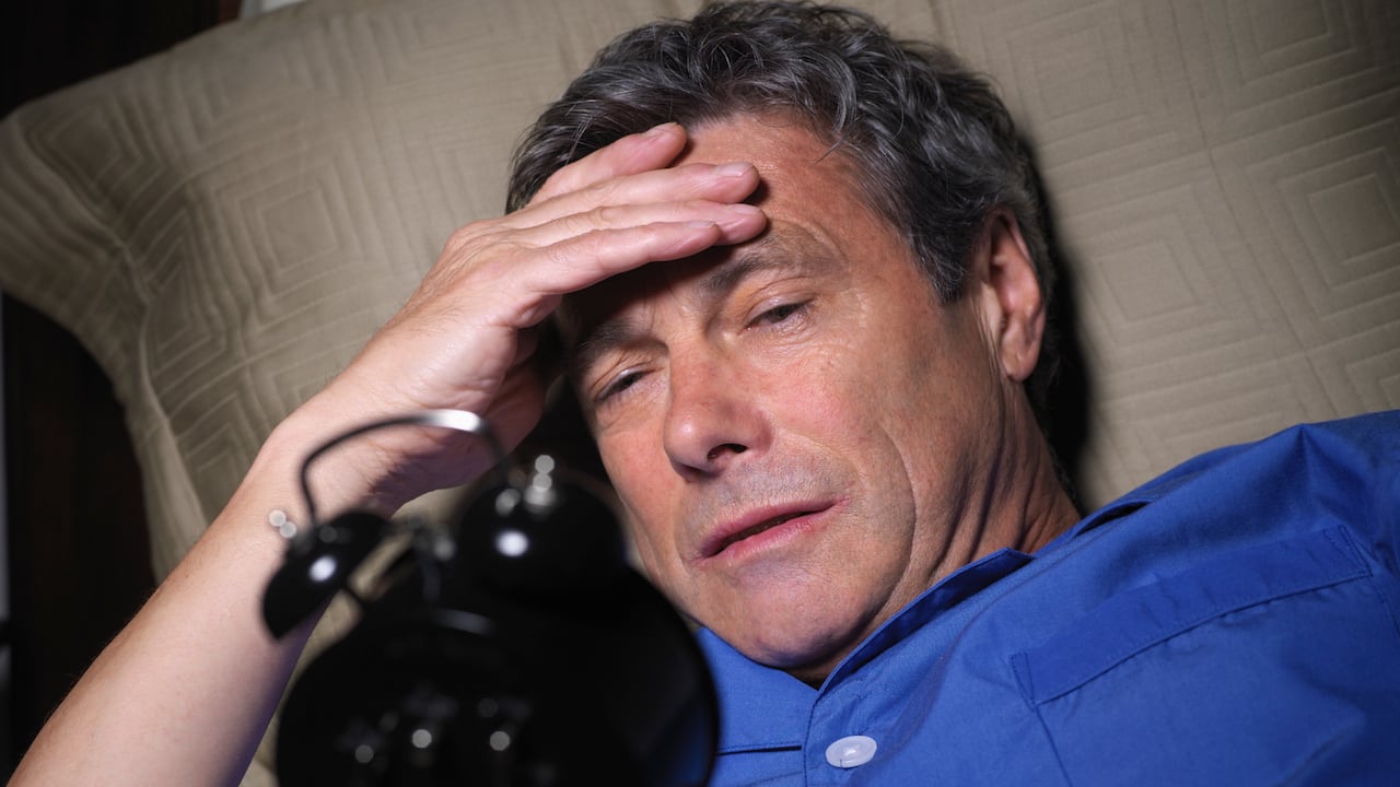 ¿Problemas con el sueño? Este es el batido que puede ayudarle a solucionar el insomnio