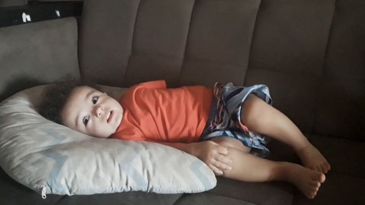 Jessika tomaba videos de su hijo y las enviaba a familiares porque estaba preocupada por su condición.