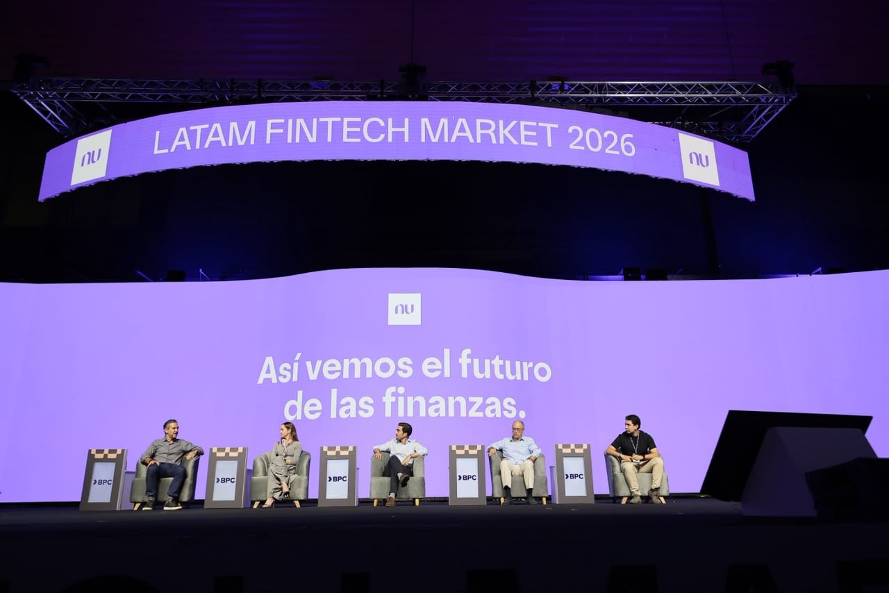 David Vélez anunció inversiones por 5 billones en Colombia.