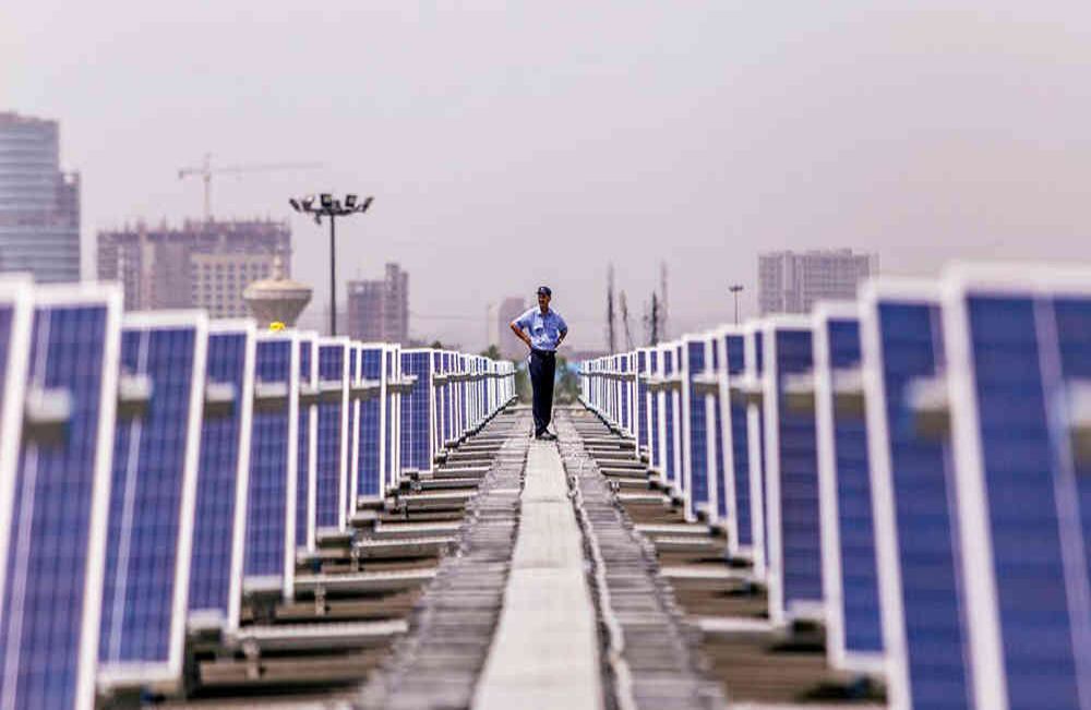 Paneles solares instalados en India. Foto: IStock