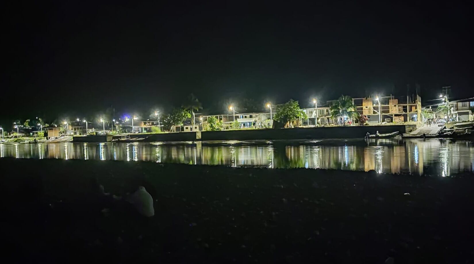 Vuelve el servicio de energía a López de Micay. Foto: Facebook Alcaldia Municipal de López de Micay