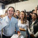 Fico Gutiérrez ejerció su derecho al voto