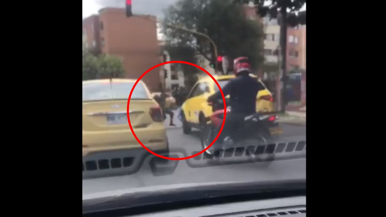 Video | Atracos en Bogotá no censan: nuevo robo con machete y a plena luz del día