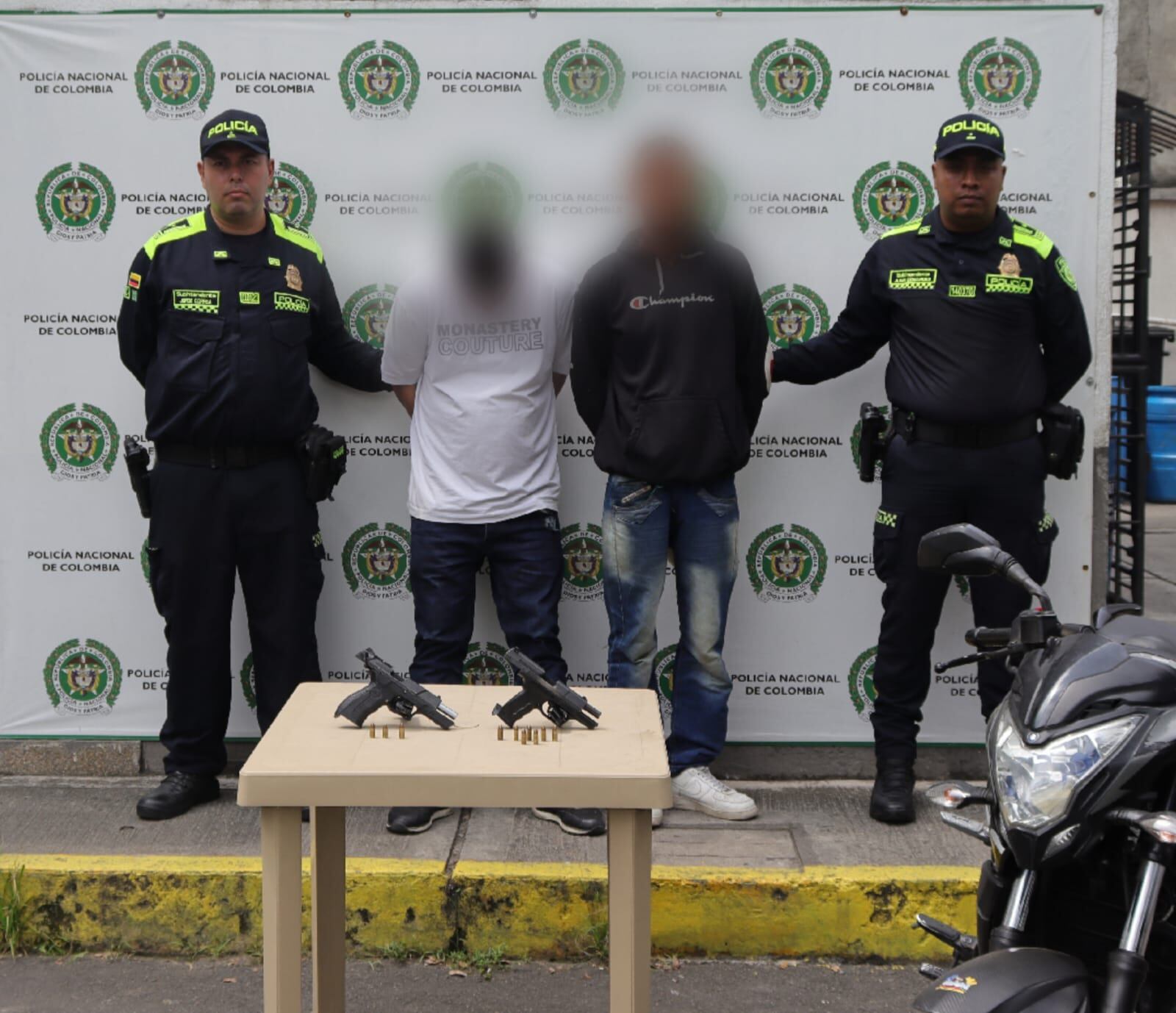 Capturados por asesinato de Jhon Jairo Moreno Rodríguez en Chipichape, en Cali.