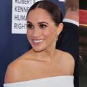 En redes aseguran que Meghan estaba disfrazada.