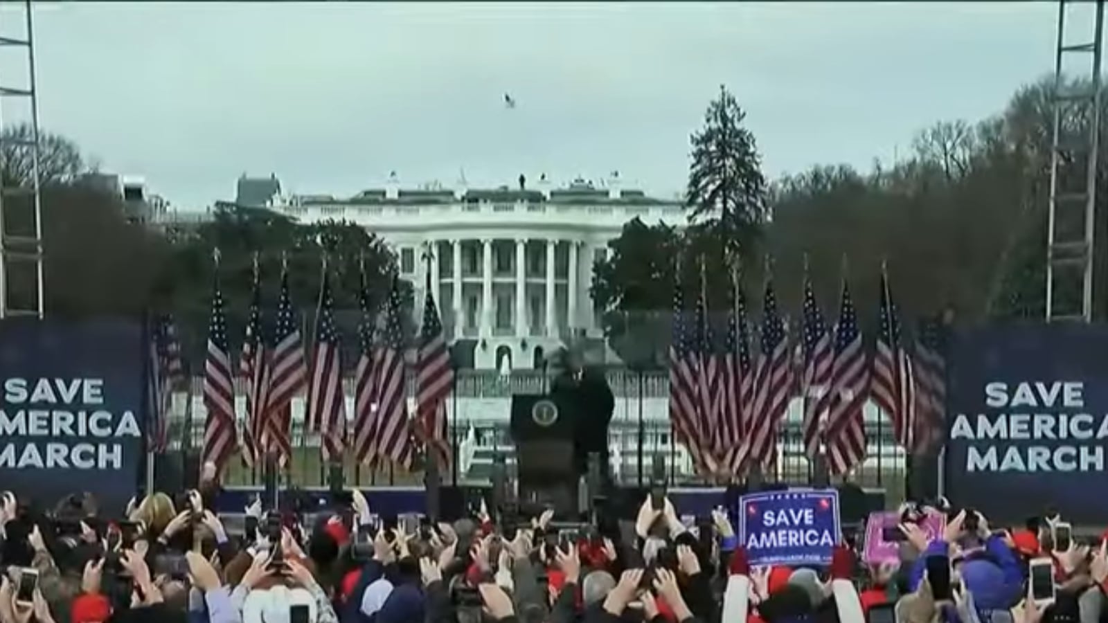 Jurado ordena pagar cuantiosa indemnización a hombre que agredió a policía que se suicidó luego del motín