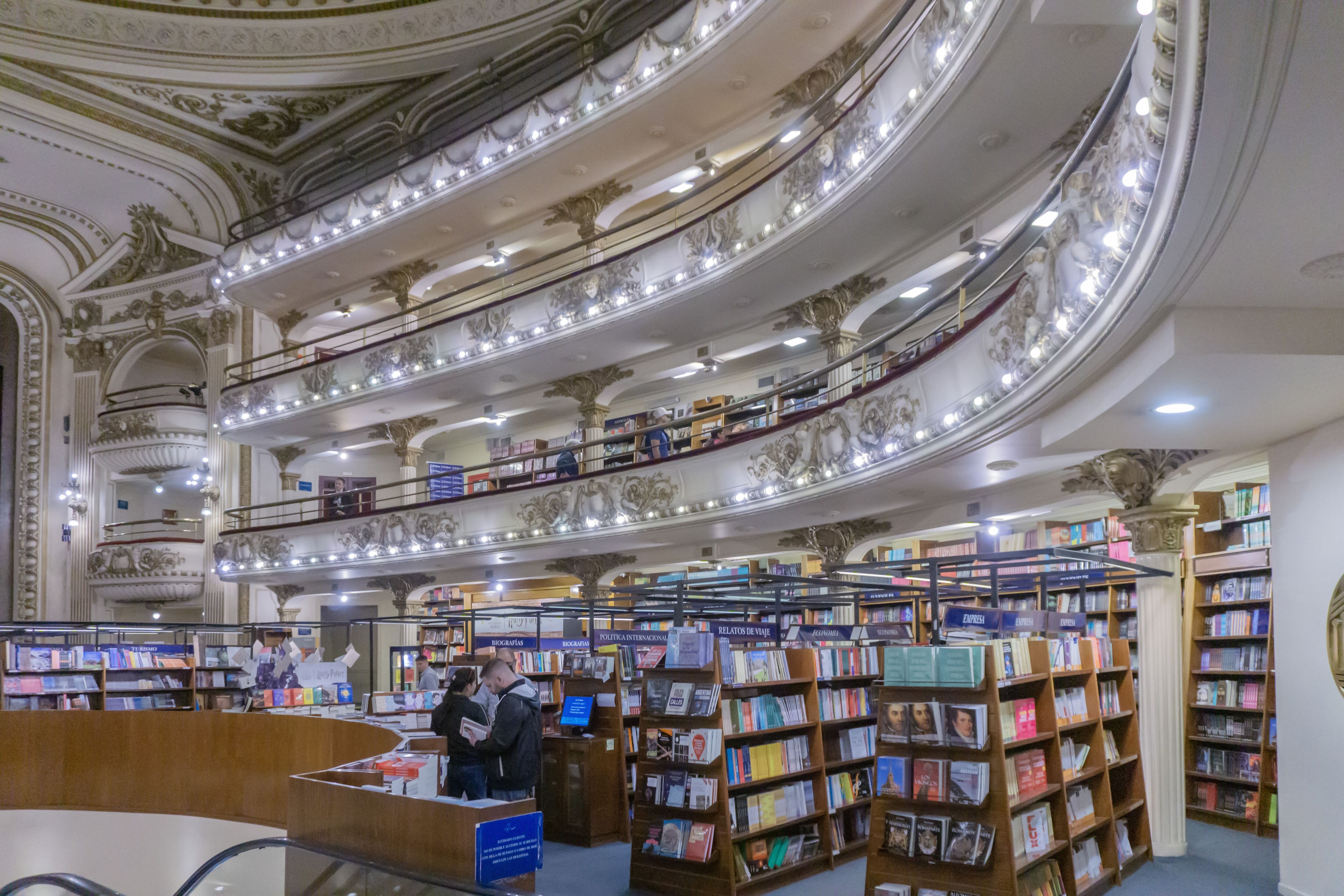 El Ateneo Grand Splendid library, Buenos Aires, South America. Argentina