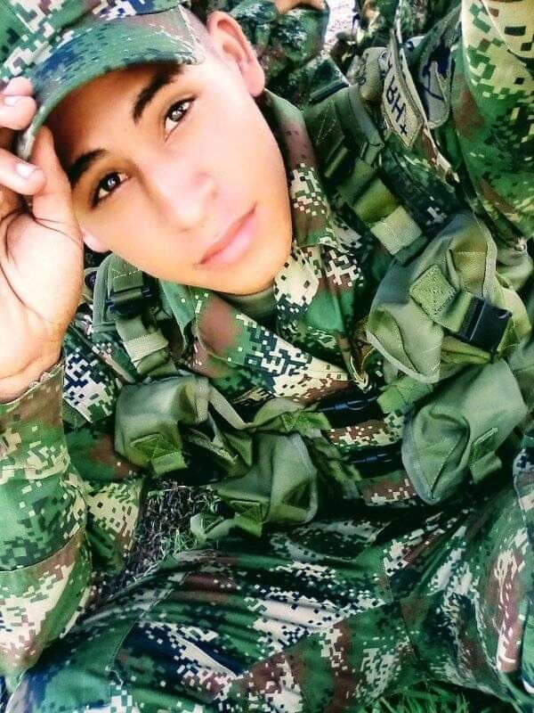 El soldado Javier García, fue secuestrado por las disidencias de Iván Mordisco.