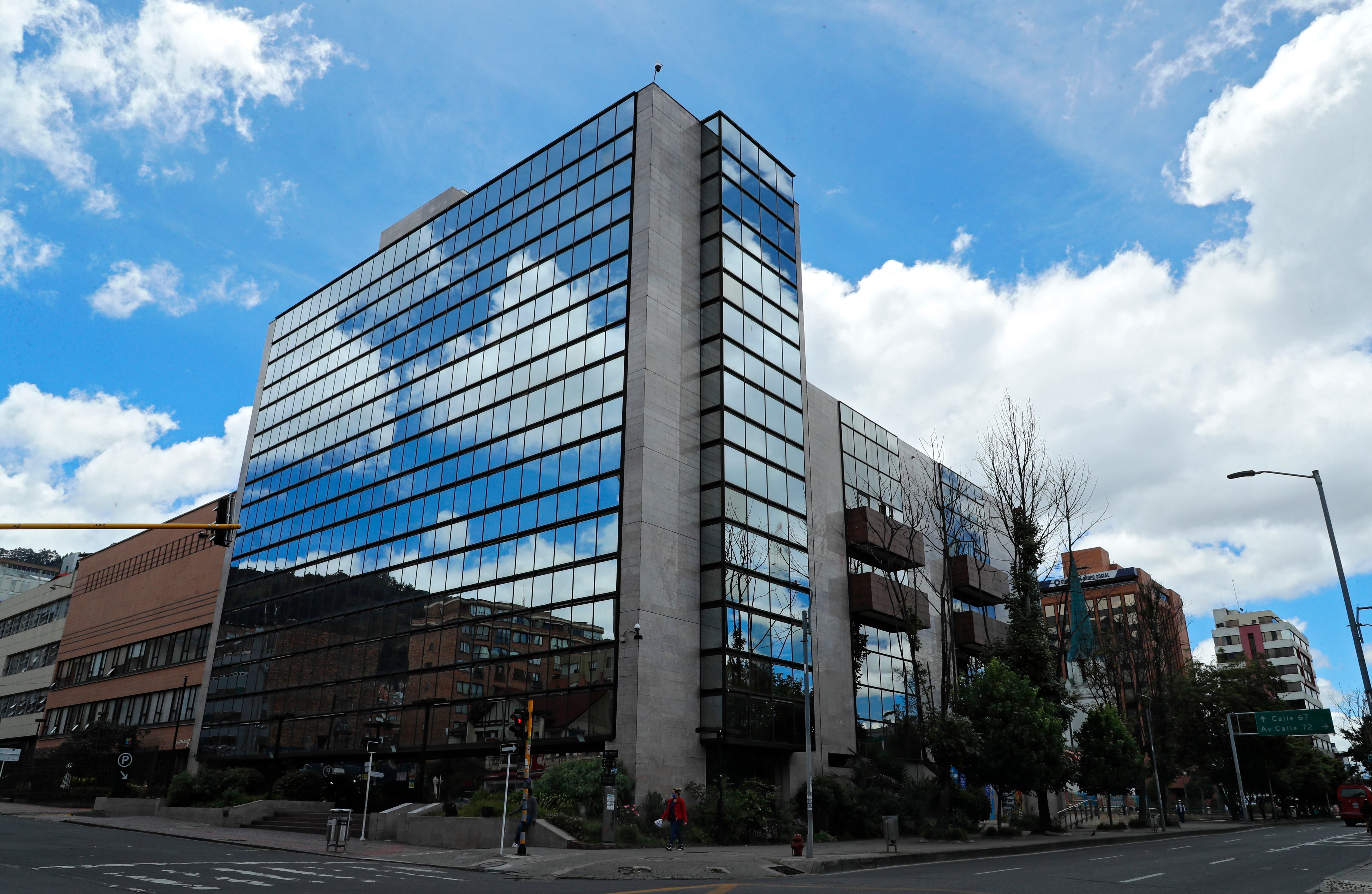 Fachada Salas Especiales de Instrucción y de Primera Instancia de la Corte Suprema de Justicia sede calle 73