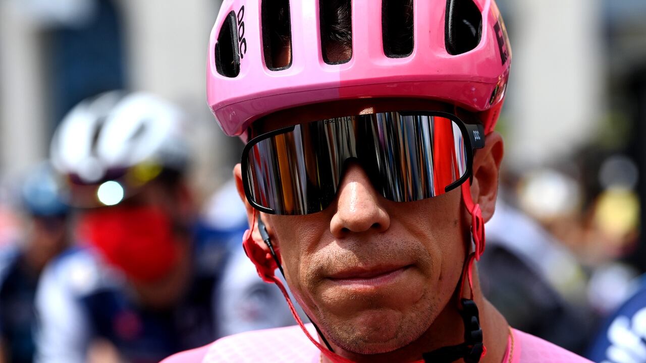 Rigoberto Urán está en la casilla 100 a casi dos horas del líder de la clasificación general