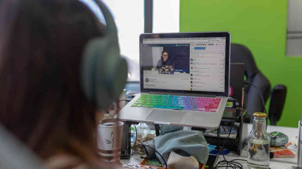 A medida que las empresas se esfuerzan por adaptarse a este nuevo escenario, los departamentos de talento humano buscan la forma de ajustar sus estrategias.