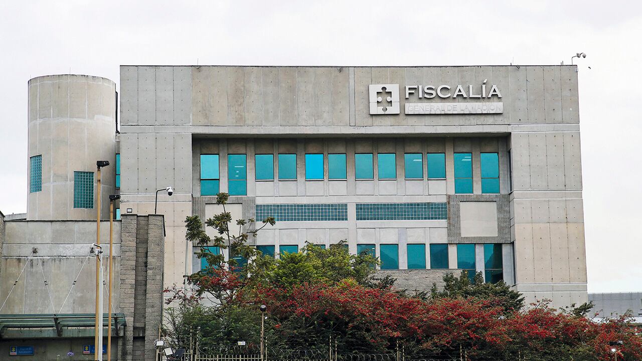 La Fiscalía investiga los actos de corrupción en los bienes confiscados.