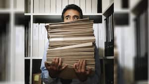 Los demás compañeros empezaron a sobrecargarse de trabajo (imagen de referencia).