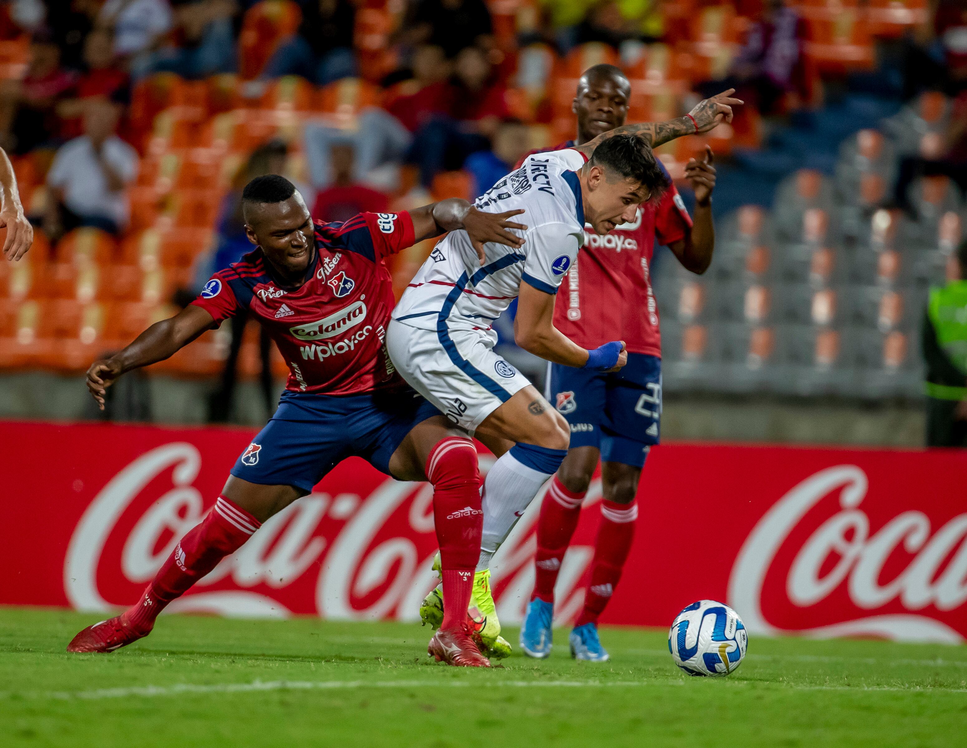 Adam Bareiro autor del gol de San Lorenzo Vs Independiente Medellín
