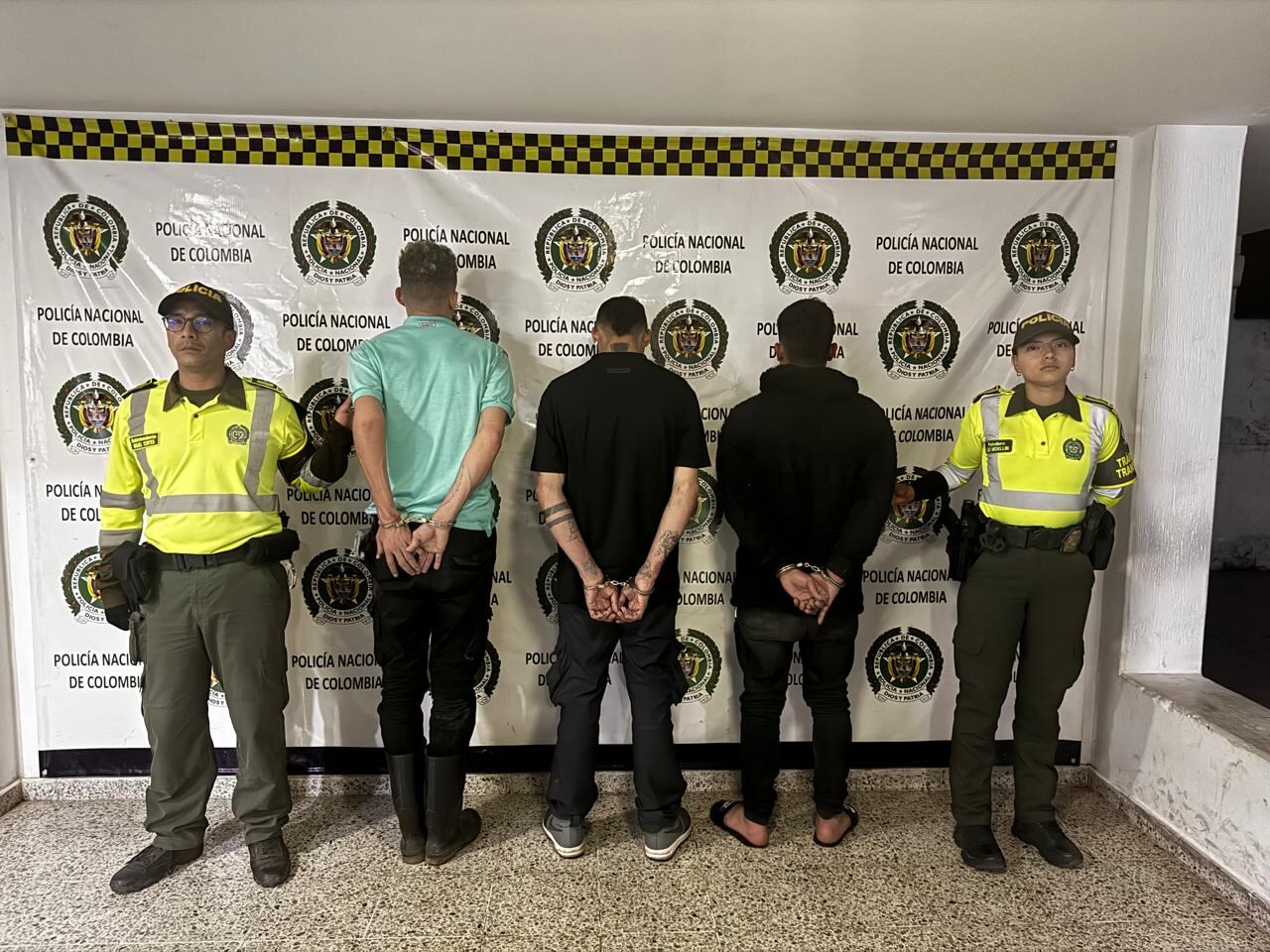 Los tres delincuentes fueron capturados en la vía Bogotá - Choachí.