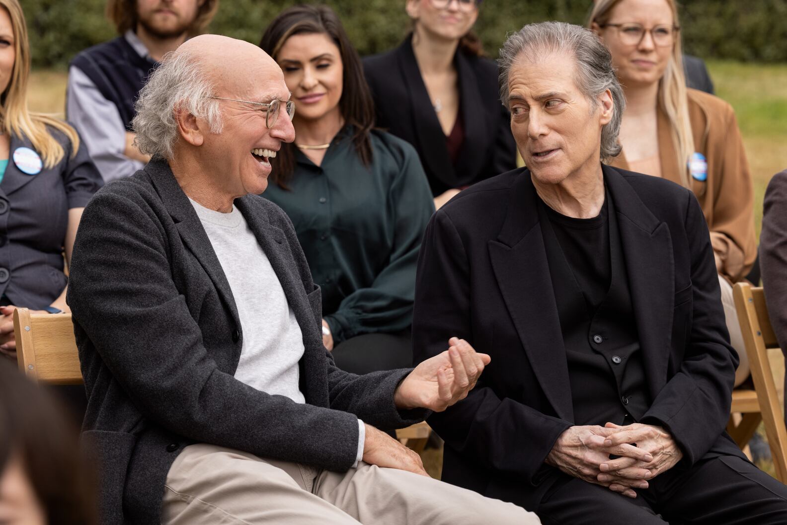 Larry David y Richard Lewis, una dupla que encendió la llama de 'Curb Your Enthusiasm'. Lo hicieron desde el primer episodio, en el año 200, hasta esta última temporada, 24 años después.